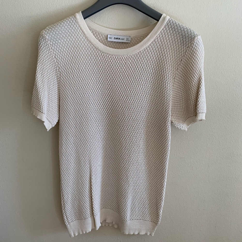 Zara, Knit short sleeves in cream color L
